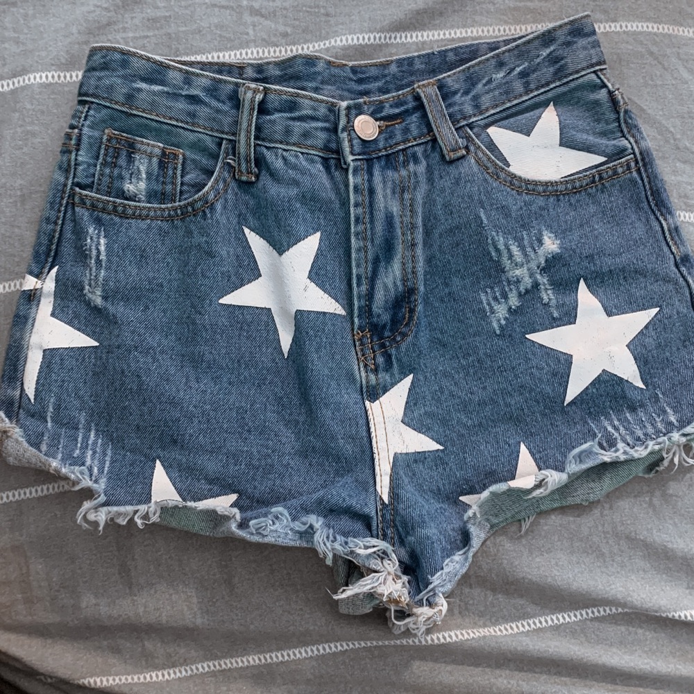 High Waisted Star Printed Jean Shorts